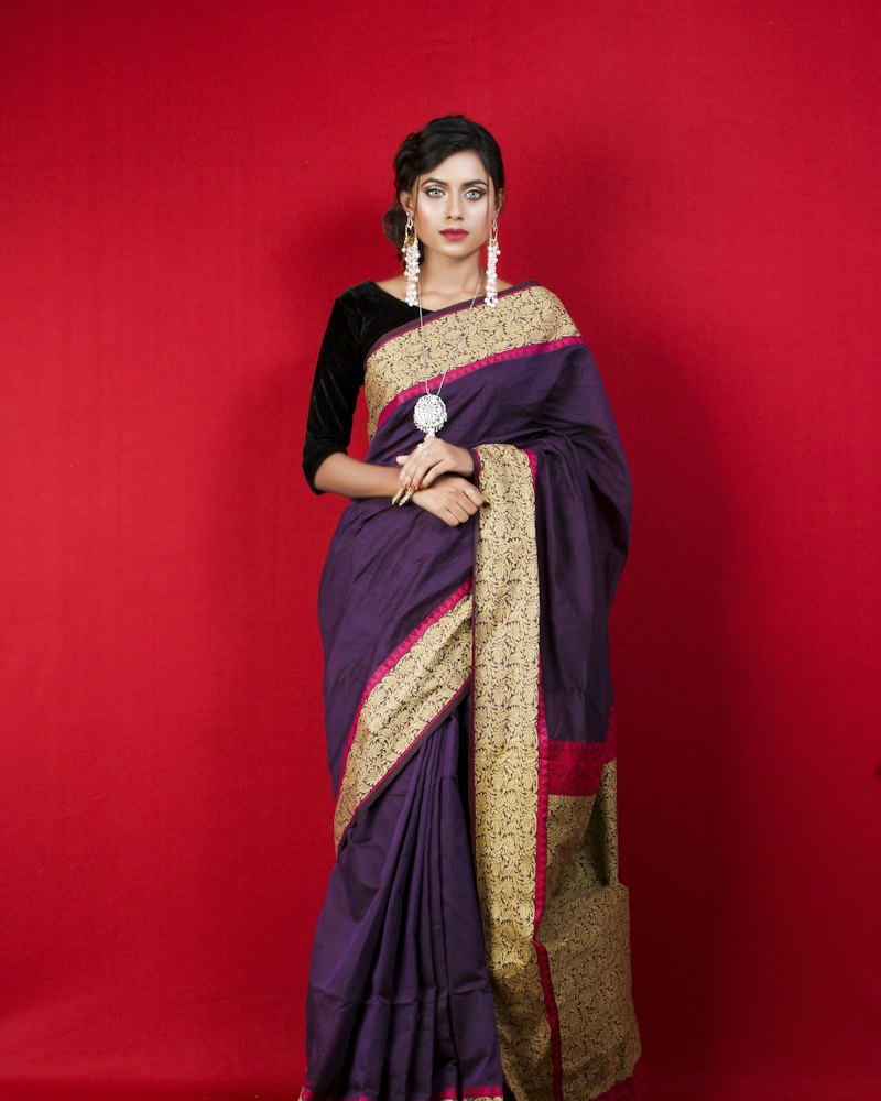 Embroidered dupatta — Gold (women)
